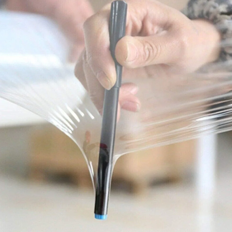 Film Transparente o Negro para Embalar 50CM x 200M,23 Micras Rollo de Papel Film Resistente de Plástico con Alta Elasticidad para Mudanzas y Envíos (Transparente, 6 ROLLOS)