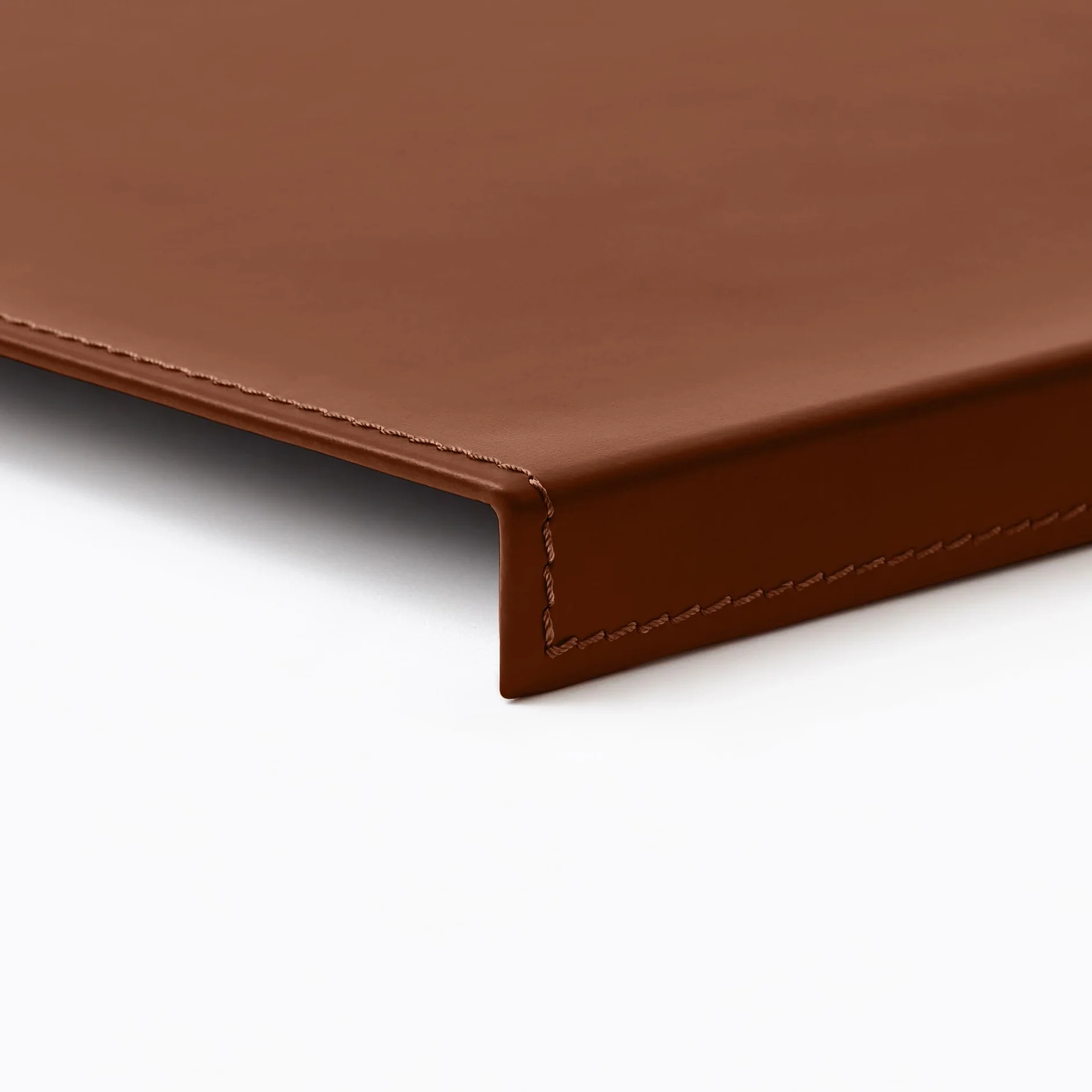 Eglooh - Calliope - Protector Mesa Escritorio en Cuero Naranja Marrón cm 90x60 - Antideslizante, Estructura Interna en Acero con Perfil Frontal en Forma de L, Costuras Artesanal - Made in Italy