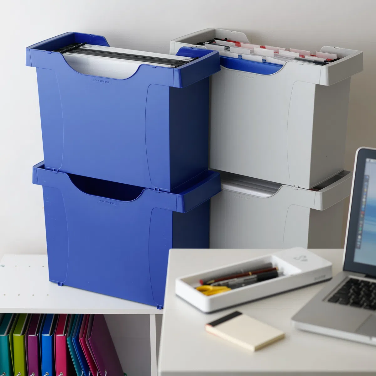 Esselte Leitz Box Plus - Caja para material de oficina, azul