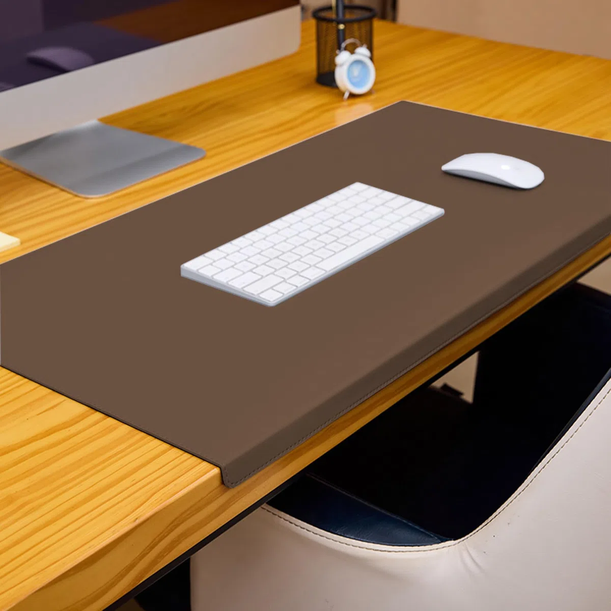 Almohadilla de escritorio de piel, protector de mesa grande antideslizante, tapete impermeable para escritorio de oficina y portátil, tapete de ratón de piel sintética con protector de borde para