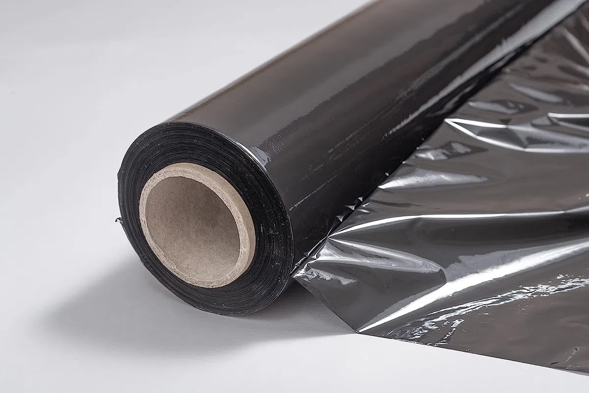 Genérico Film para Embalar 50 cm de Ancho y Estirable Hasta 300 Metros de Longitud – Rollo de Film Elástico Manual para Embalaje Industrial (Negro, 6)