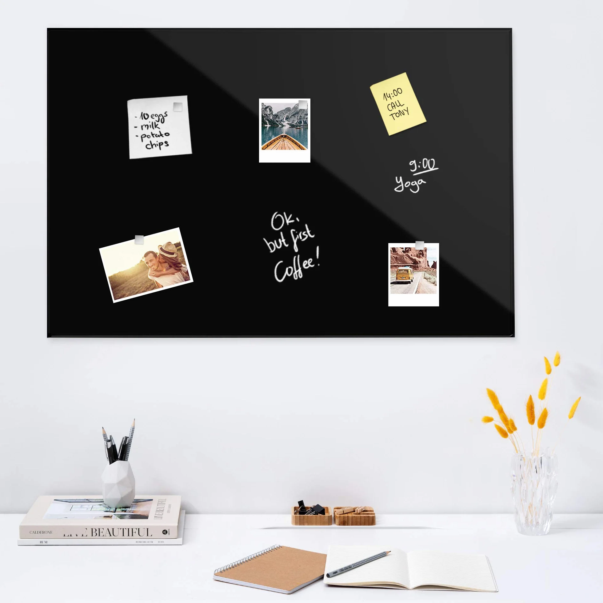 Navaris Pizarra magnética de Vidrio - Tablero de Notas de Cristal de 90 x 60 CM - Tablón de recordatorios con rotulador imanes y Soporte - En Negro
