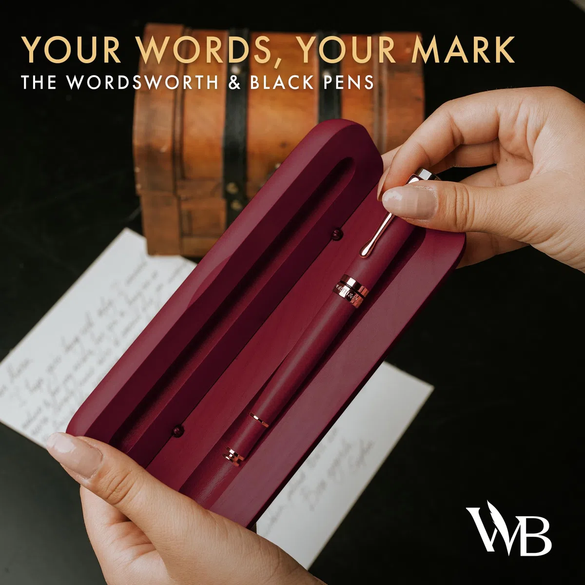Wordsworth and Black Rollerball Pen - Bolígrafo de lujo impresionante en bambú madera violeta, acabado en oro, recargable, mejor regalo para hombres y mujeres, recarga de tinta