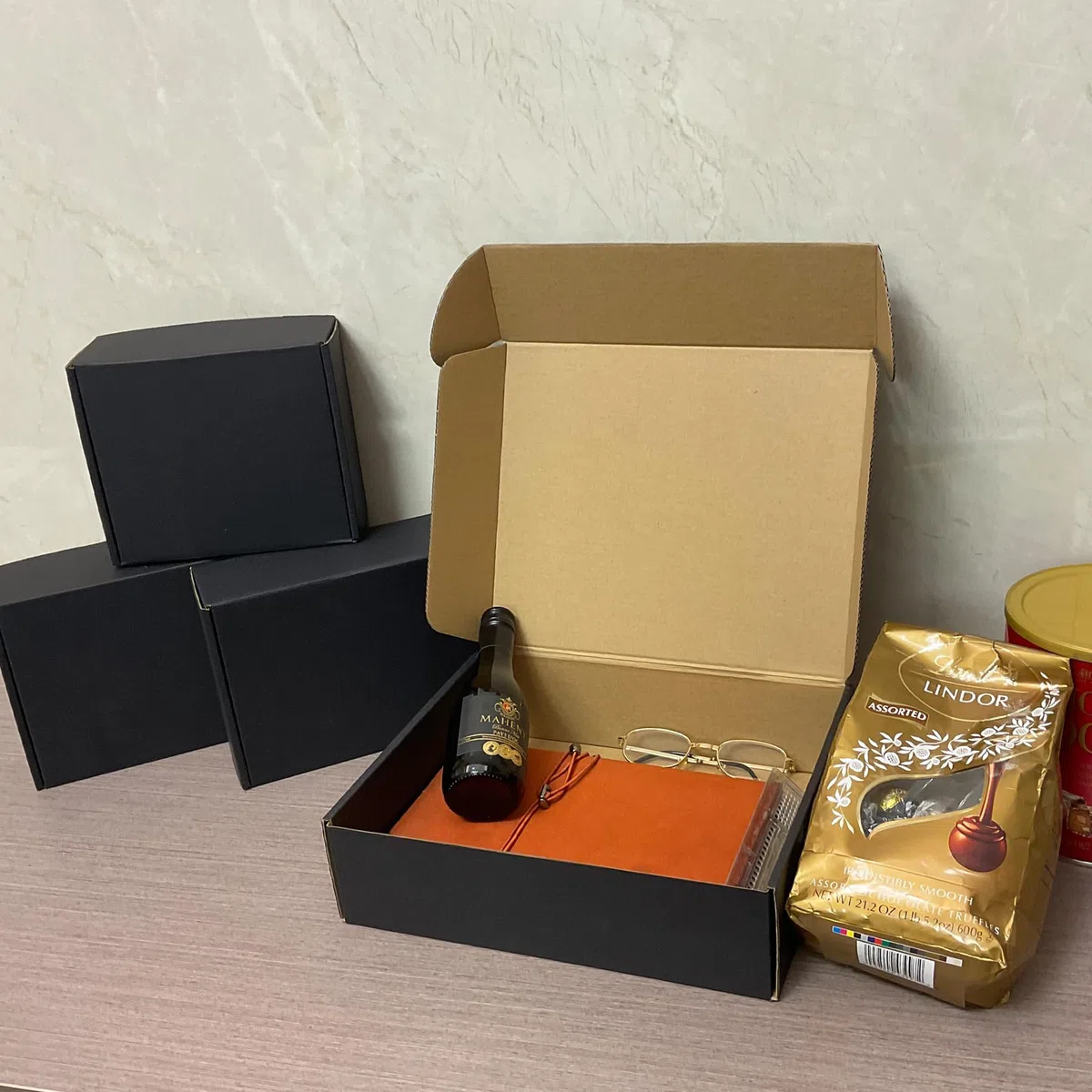 Paquete de 24 cajas de envío negras de 11 x 9 x 3 pulgadas, cajas de embalaje de cartón corrugado para envíos por correo, cajas de cartón corrugado para embalaje de pequeñas empresas, cajas de envío