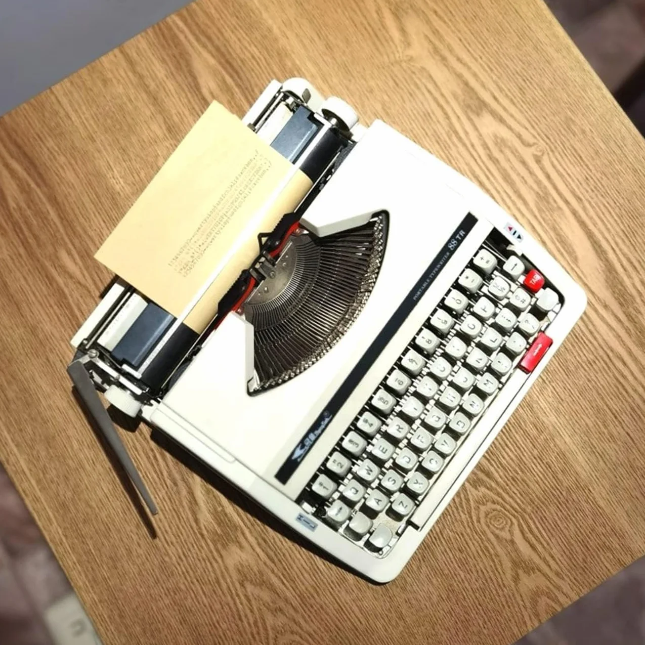 Generic Máquina de escribir manual vintage con estuche, portátil para escritura a mano clara, botones flexibles, máquina de escribir vintage tradicional, escritura a mano transparente portátil