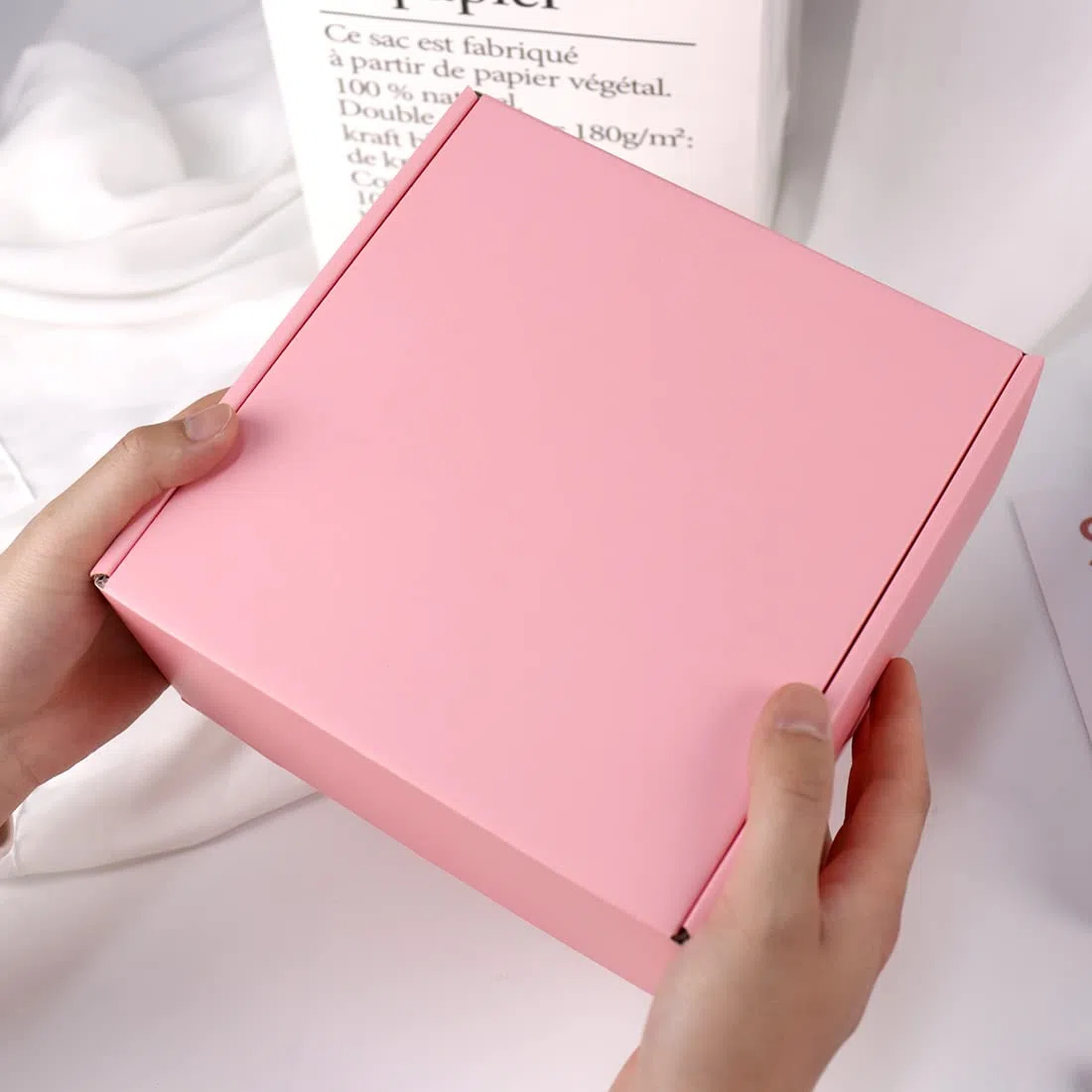 Cajas de envío para embalaje, cajas de cartón corrugado rosa de 9 x 6 x 4 pulgadas, 20 paquetes de cajas de correo medianas para pequeñas empresas