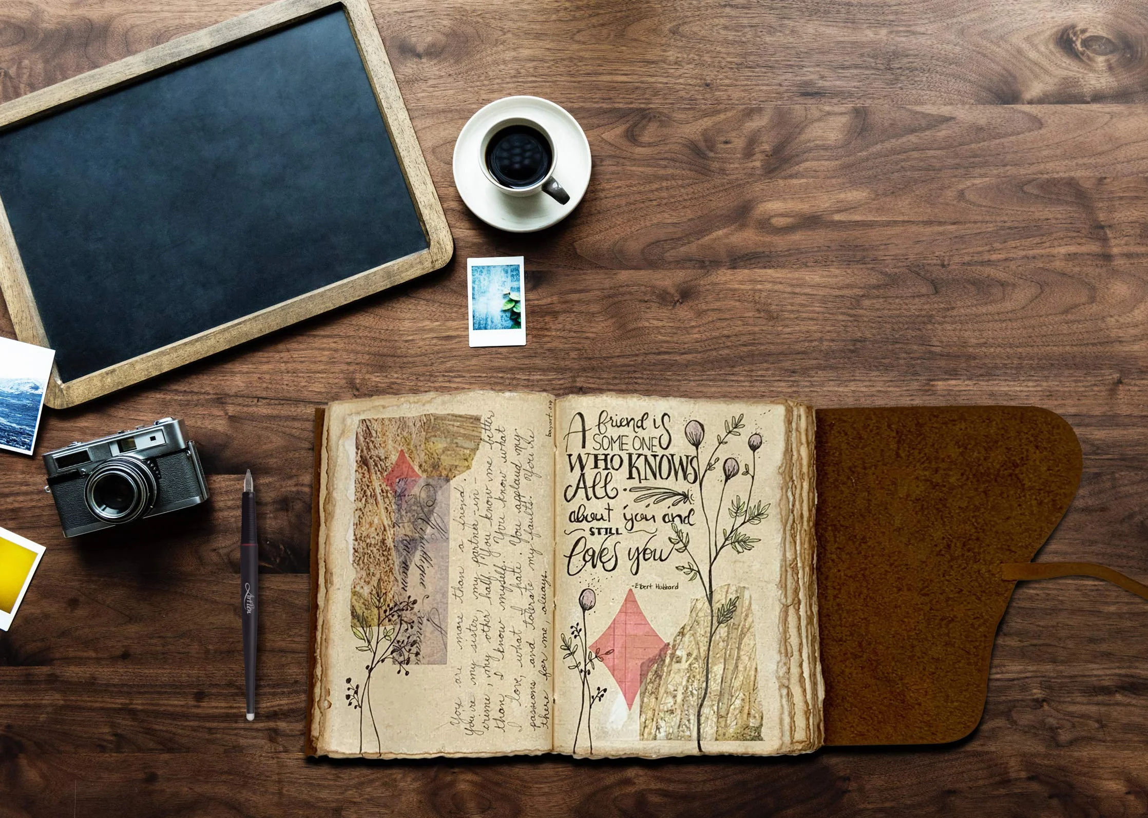 WANDERINGS Diario Grande de Cuero Vintage - Diario Encuadernado en Cuero Antiguo Hecho a Mano con Papel de Borde Rustico Desgarrado Antiguo - Perfecto para Escribir, un Grimorio, Dibujar, Como Diario