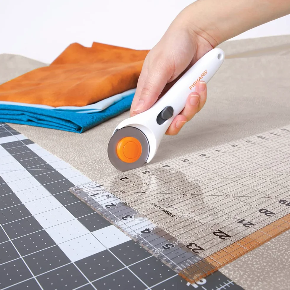 Fiskars Alfombrilla de corte A1, 60 cm x 91 cm, Resistente a cortes, 1003896