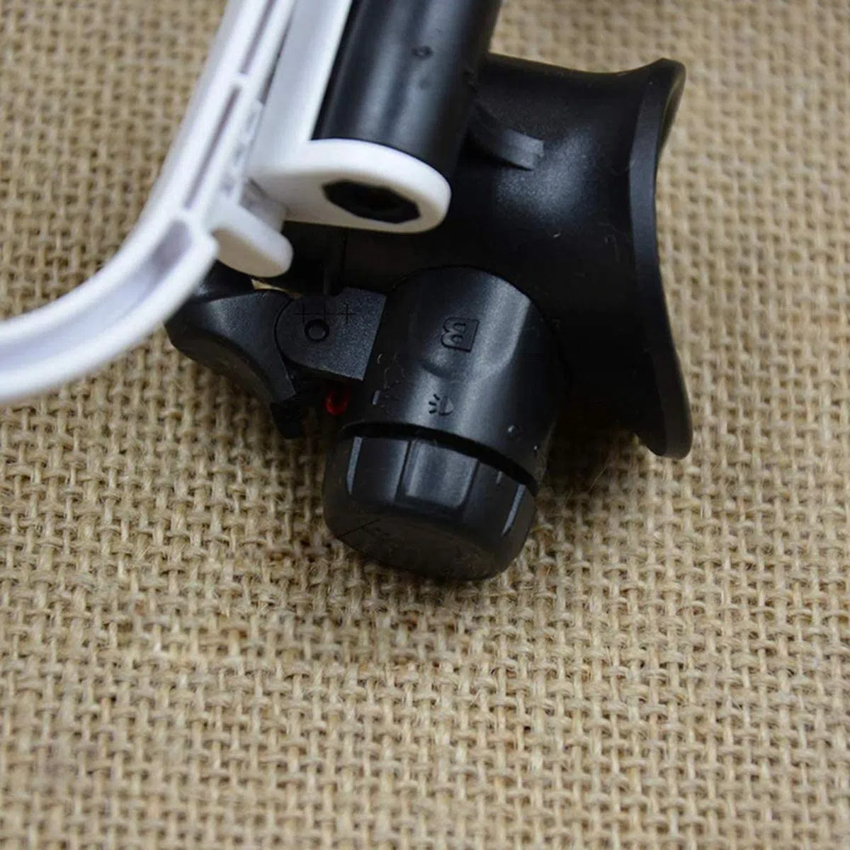 Lupa, Lupa de Cabeza, Lupa con luz LED para reparación de Relojes.