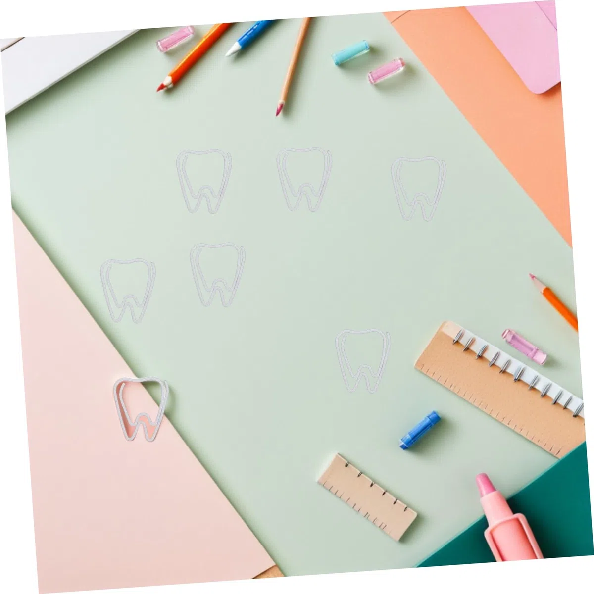 SHINEOFI 150 Piezas Clip de Papel en Color Claro Unidades Clips Metálicos Decorativos para Oficina y Útiles Escolares