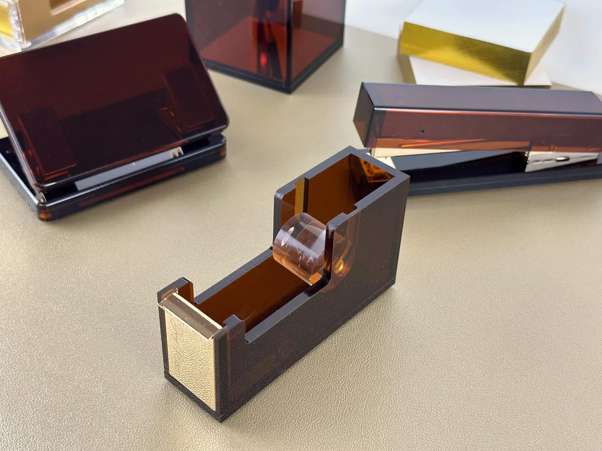 Dispensador de cinta adhesiva de cristal acrílico, detalles metálicos dorados, dispensador de cinta adhesiva para cinta (amber)