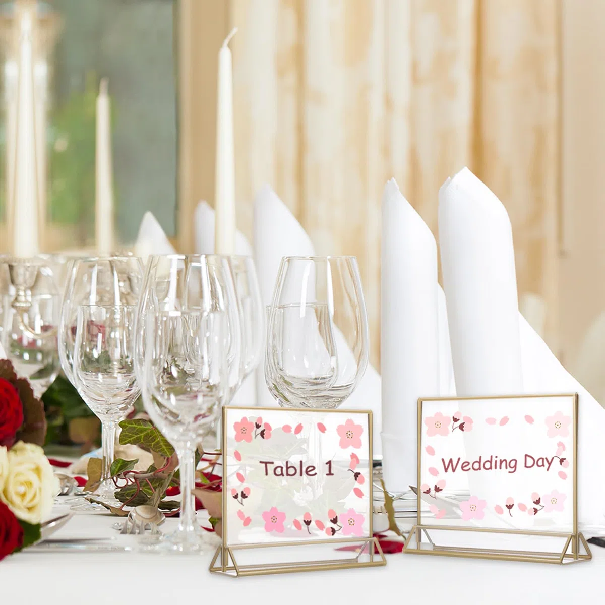 PATIKIL Soporte de acrílico transparente de 5 x 7 pulgadas, 8 paquetes de soportes de menú de mesa, bordes dorados, marcos de fotos de doble cara para recepción de boda, números de mesa, fiesta