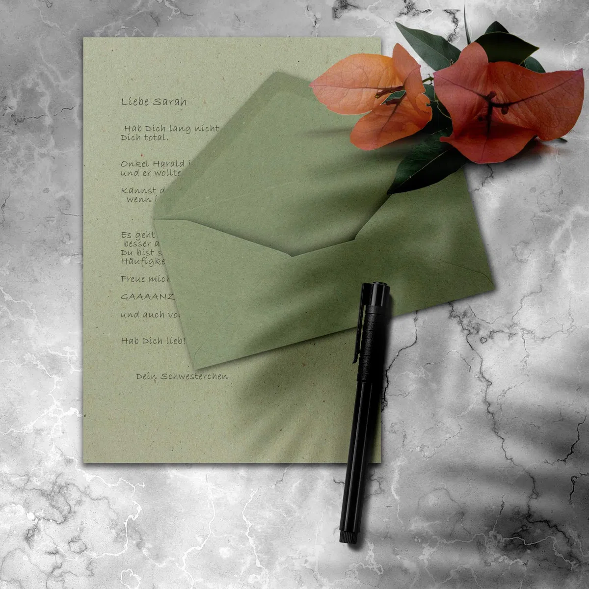 FarbenFroh by GUSTAV NEUSER Juego de 200 papeles de carta DIN A4 con sobres DIN, adhesivo en húmedo, papel de estraza verde, papel para escribir reciclado con sobres