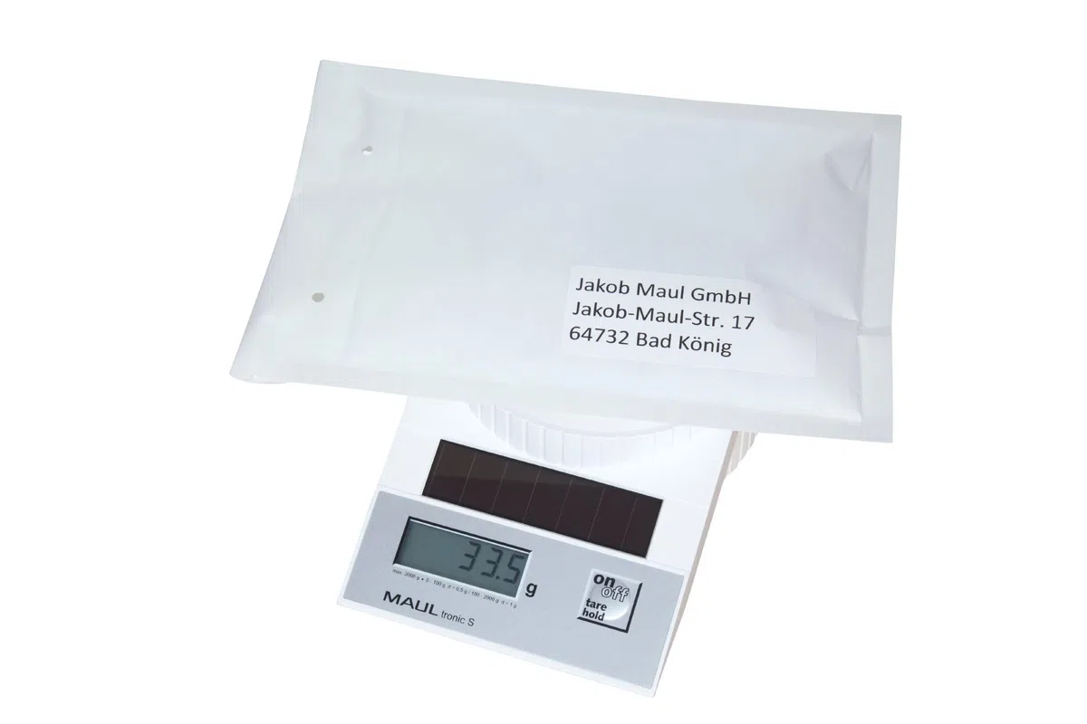 MAUL Báscula para cartas MAULtronic S digital solar blanca 2 kg | precisión para oficina, tara y hold cómodos, pantalla LCD inclinada, carcasa resistente, apagado automático