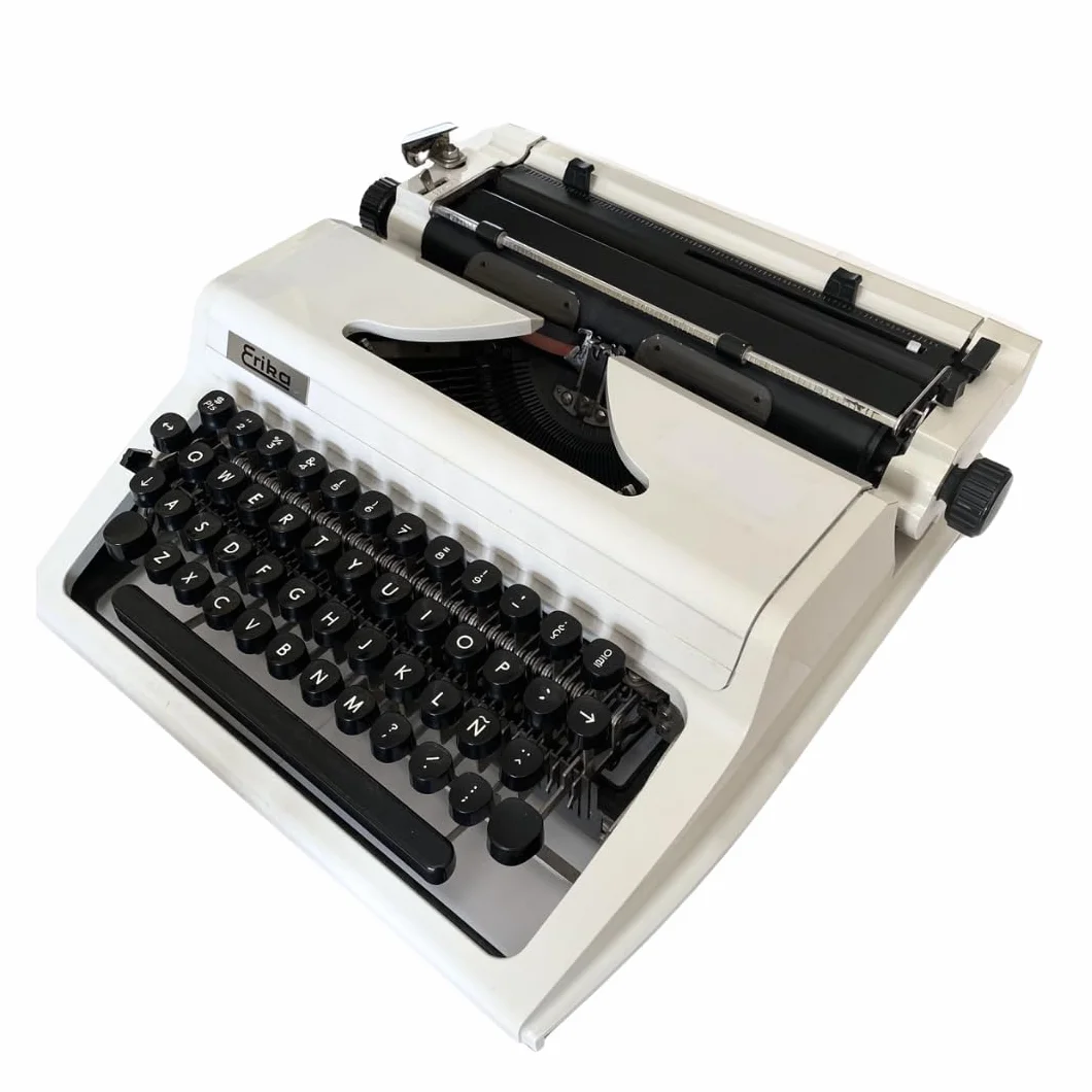 Máquina de Escribir Vintage Erika 100 - Teclado QWERTY en Castellano con Letra Ñ - Ideal para Coleccionismo - Totalmente Funcional con Servicio técnico en Excelentes Condiciones